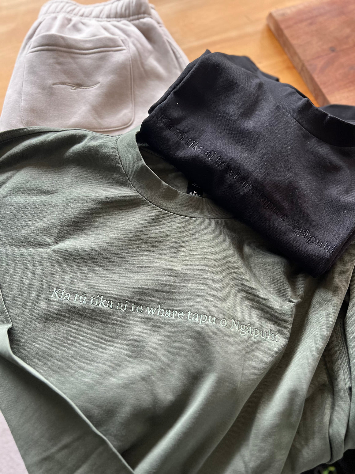 Kia Tū Tee - Longsleeve